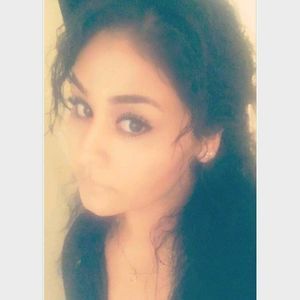 Meet your Posher, Daniela